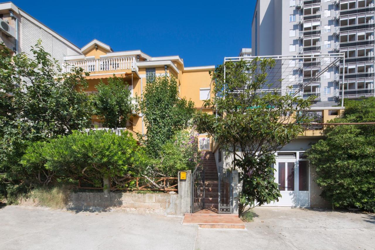 Apartment Antic *