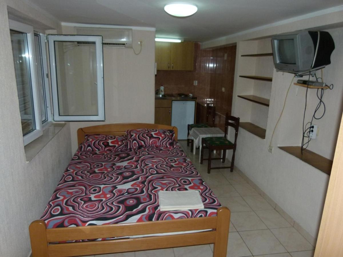 Antic Apartment Budva