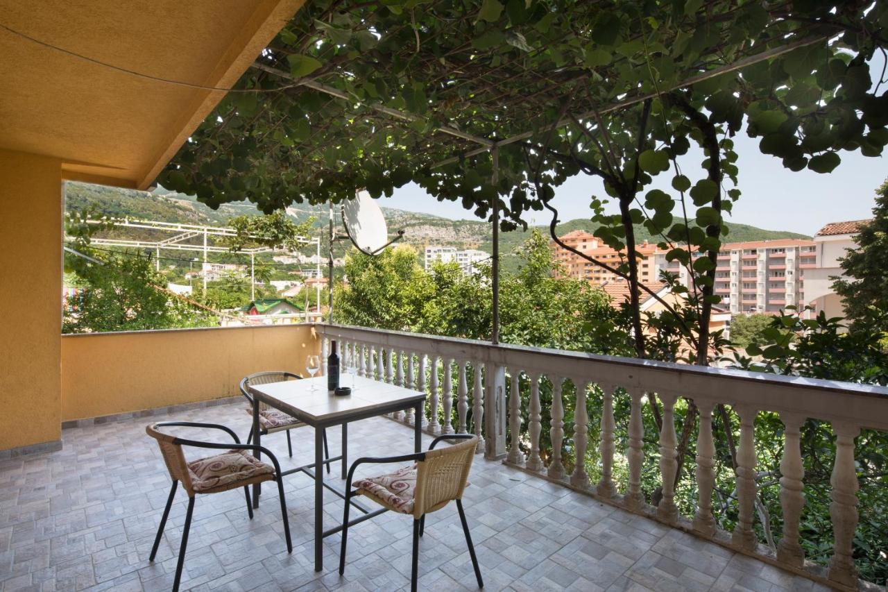 Apartment Antic Budva