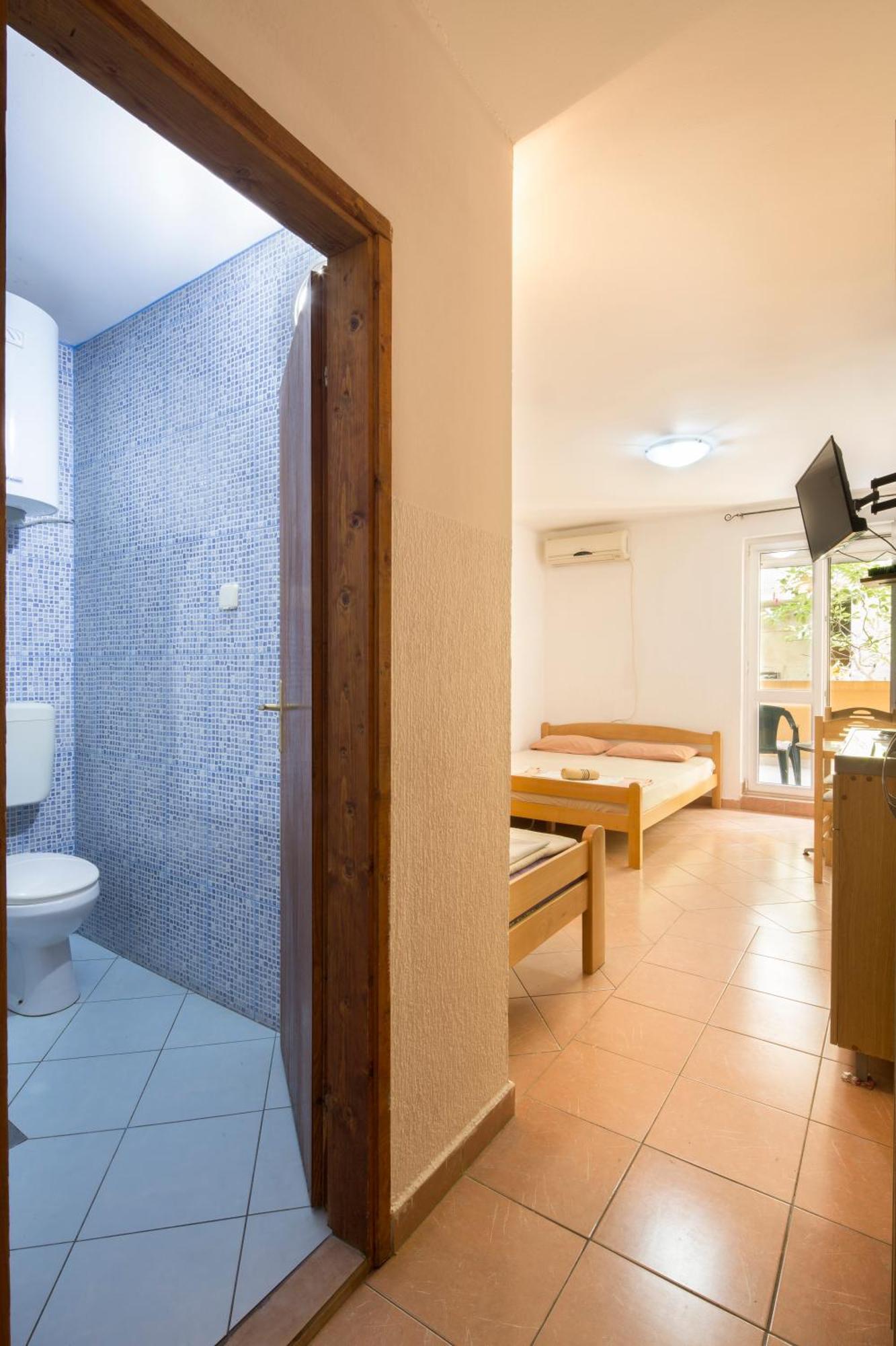 Apartment Antic