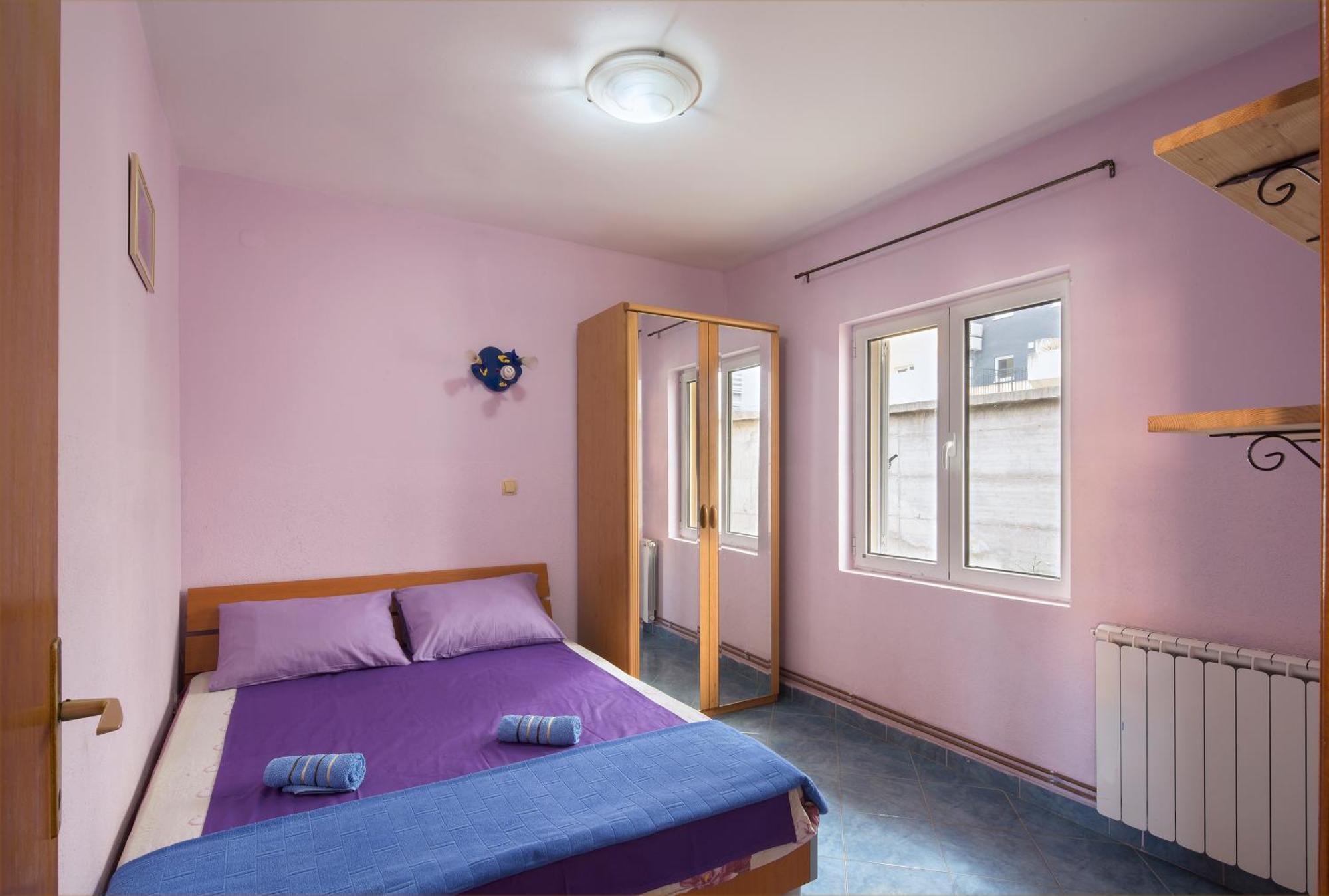 Antic Apartment