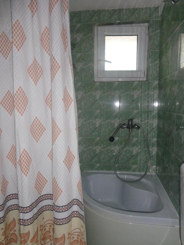 Antic Apartment